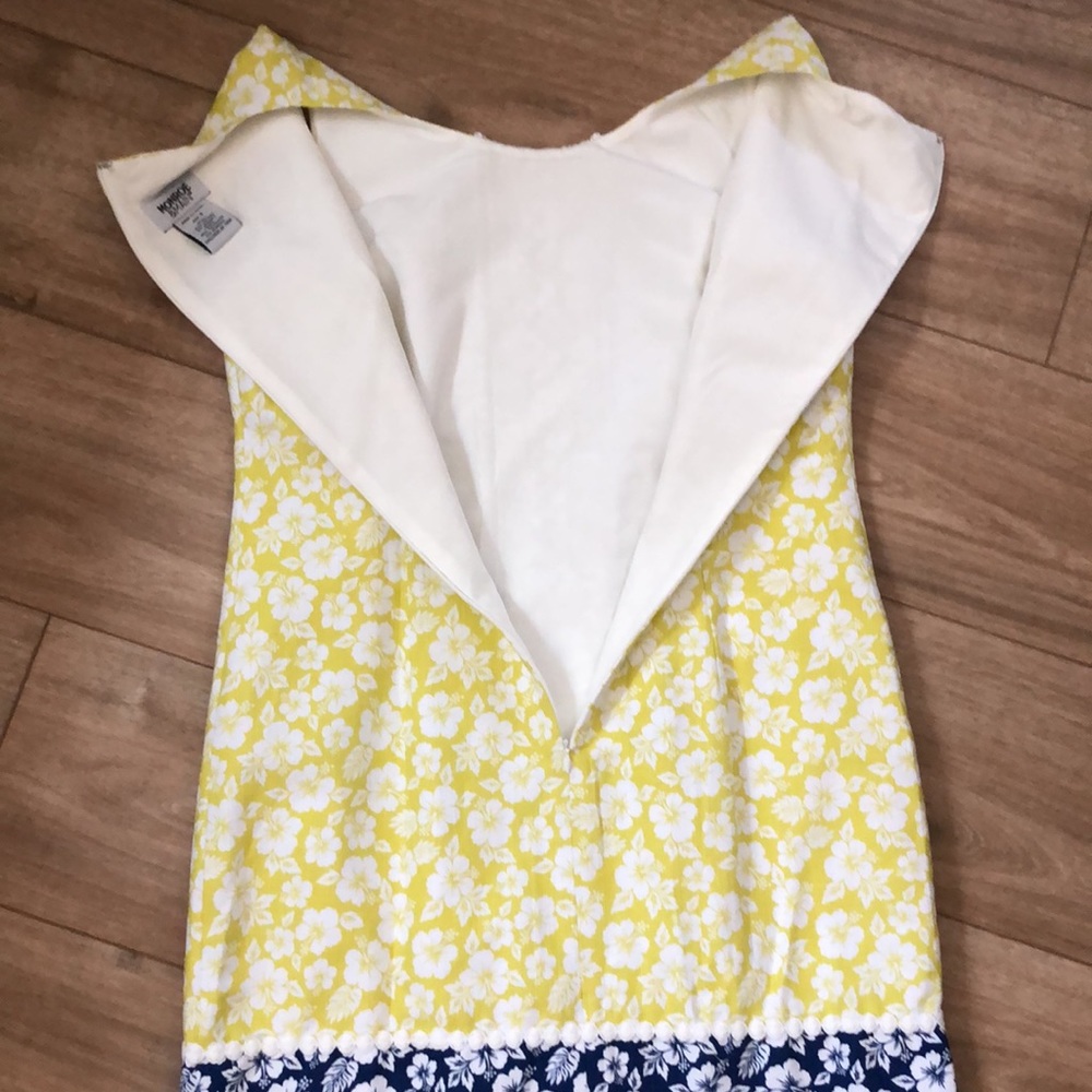 MONROE & MAIN DRESS - Picture 7 of 7